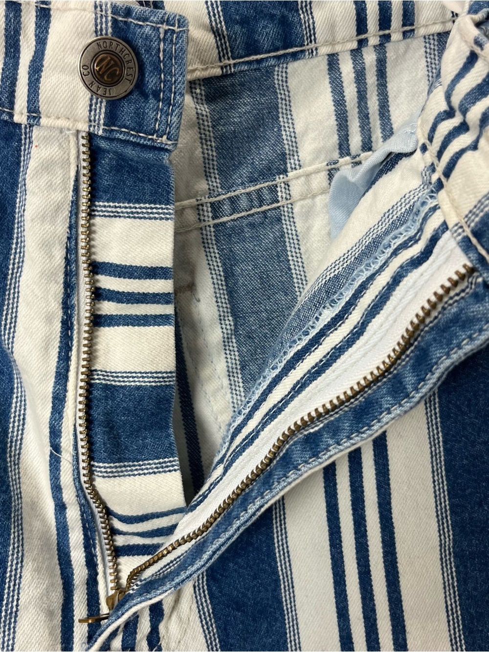 Northcrest Vintage Women Blue and White Stripe High-Waist Bermuda Shorts Size 14 - Picture 5 of 15